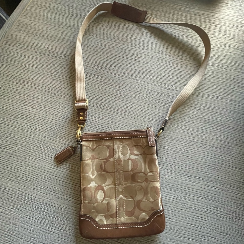 COACH Signature Canvas Crossbody Handbag BEIGE